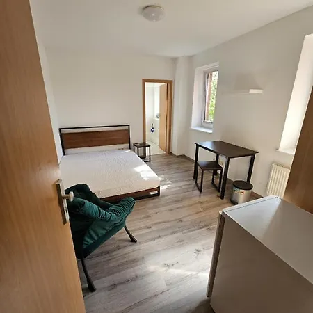 Private Double With Private Bathroom Accommodatie bij particulieren Rostock